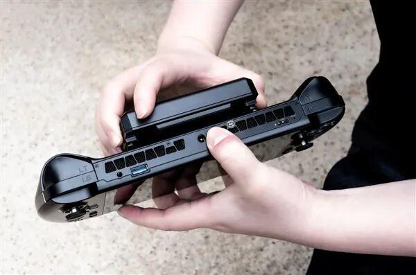 又一新机官宣:预计12月初发货PP电子128GB+4TB!(图3) 又一新机官宣:预计12月初发货PP电子128GB+4TB!(图3)